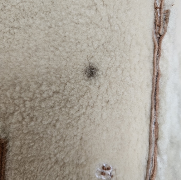 Vintage Danier Shearling Coat - Picture 5 of 15